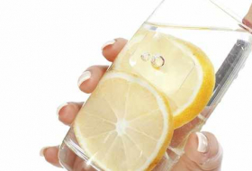 This is what happens to your body when you drink lemon water