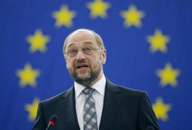 Germany's SPD endorses Schulz as leader and Merkel challenger