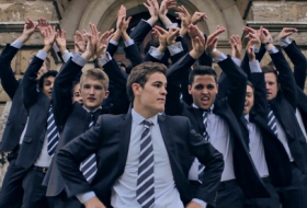 Clips don`t lie: video of Oxford students` a cappella cover draws Shakira`s praise