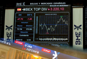 Spanish stocks dive 2% as Catalan parliament votes for independence