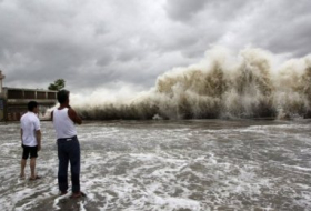 Typhoon Usagi kills at least 25 people in China