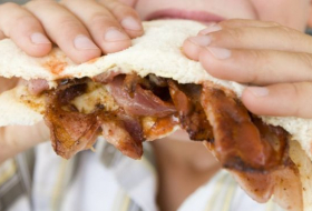 Processed meats do cause cancer - WHO
