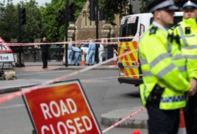 London attack: Tech firms fight back in extremism row

