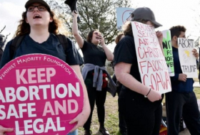 Oklahoma abortions: Women may need partners` permission