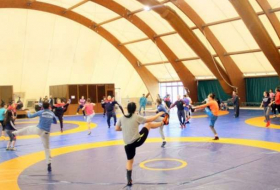 Azerbaijani female wrestlers continue their training camp in Ukraine