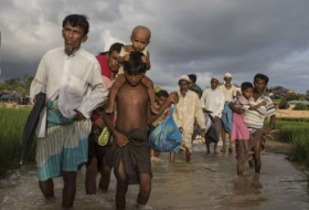 Bangladesh to build one of world's largest refugee camps for 800,000 Rohingya