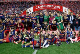 Barcelona wins second straight Spanish title