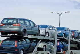 Azerbaijan reduces car import from Georgia about 5 times