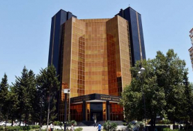 Azerbaijani Central Bank holds another currency auction