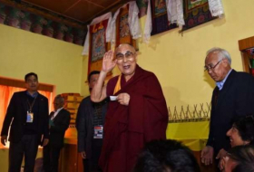 U.S. lawmakers visit Dalai Lama, highlight situation in Tibet