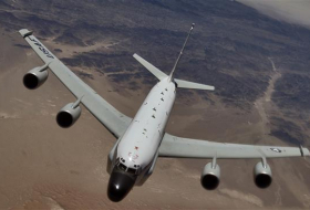 US spy plane, Chinese jet nearly collide