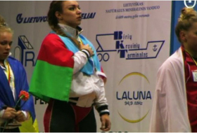 ?Azerbaijani female weightlifter becomes European champion