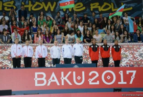 Award ceremony held for winners in artistic gymnastics at Baku 2017