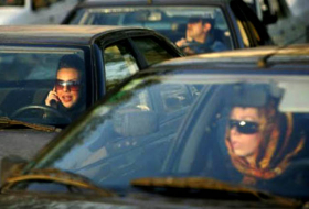 Iran police to confiscate cars of "poorly veiled" women