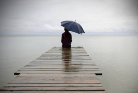 Loneliness can increase your risk of mental health issues, scientists find