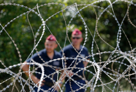 The Latest: Restless Migrants in Croatia Wait to Move On