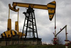 Azerbaijan gets 9.5% decline in oil production