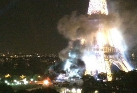 Fire appears to break out near Eiffel Tower in Paris