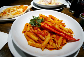 Eat pasta to lose weight, study says