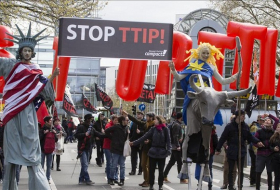 TTIP trade deal: Germans rally in Hannover against US-EU talks
