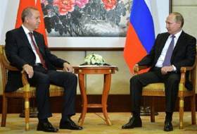 Putin & Erdogan talk restoring trade, Turkish Stream, Syria cooperation in Istanbul
