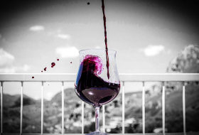 Here`s the real reason red wine is good for your heart-VIDEO