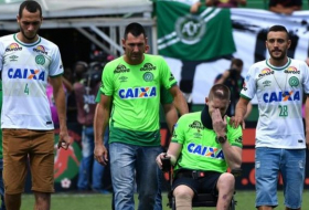 Chapecoense: Brazilian team play their first game since plane crash