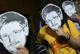 Secrets, lies and Snowden`s email