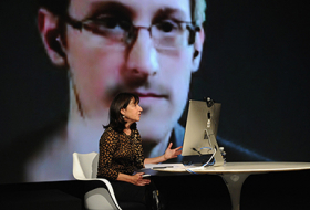"Hostile to privacy": Snowden urges internet users to get rid of Dropbox
