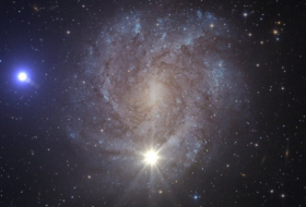 Supernova: Astronomers crack cosmic 'murder mystery'