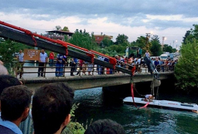 Bus plunges into irrigation channel in Turkey, 12 dead