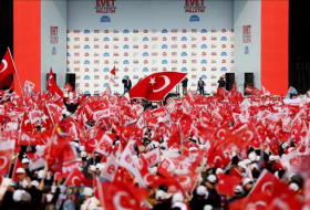 Mega Yes rally in Istanbul ahead of April 16 referendum
