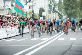 Matej Mugerli strongest in chaotic stage 3 final at Tour d'Azerbaidjan