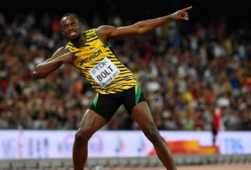 Usain Bolt wins third straight Olympic gold medal in 200 meters